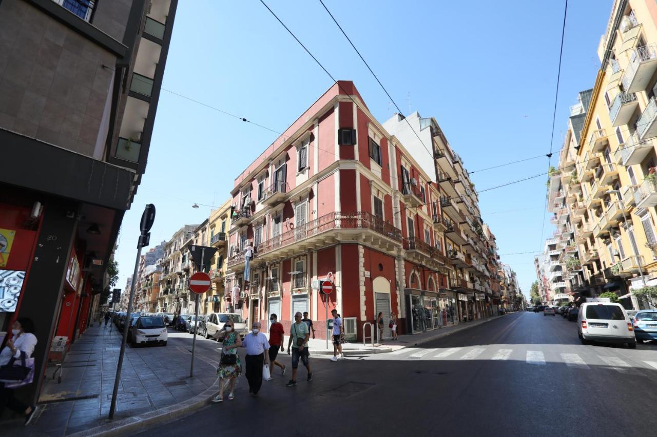 Due Passi Dal Borgo Antico 3 Lägenhet Bari Exteriör bild