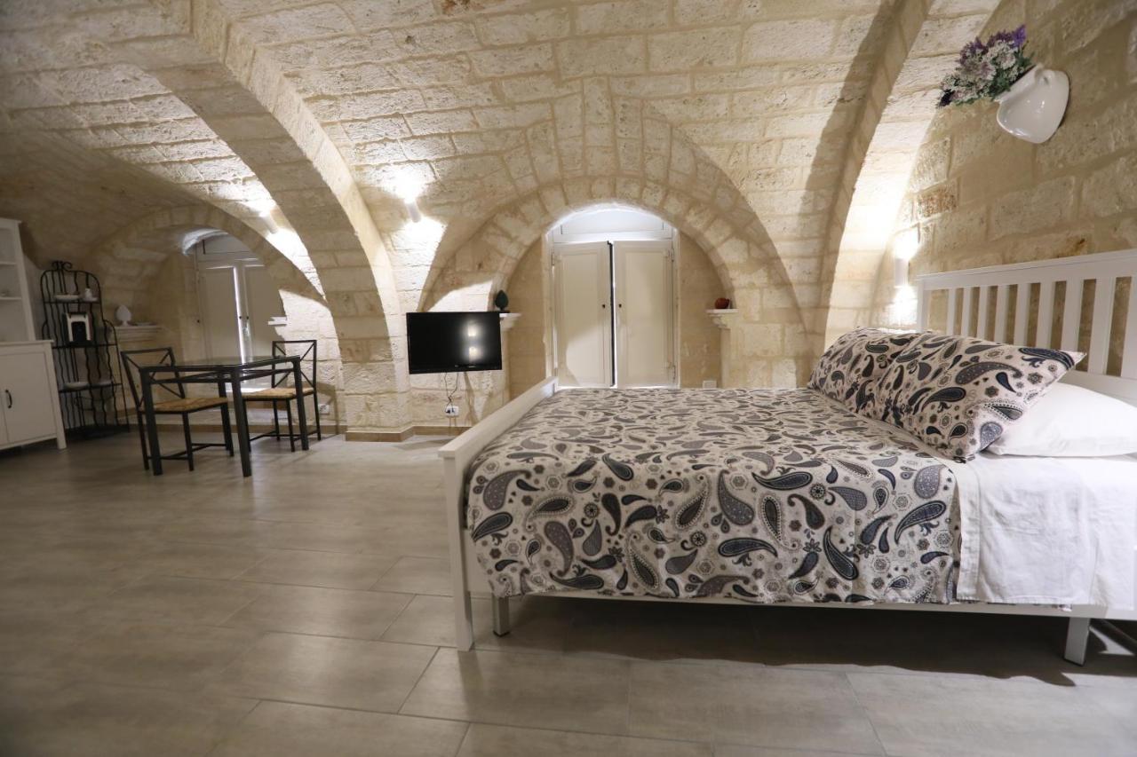 Due Passi Dal Borgo Antico 3 Lägenhet Bari Exteriör bild