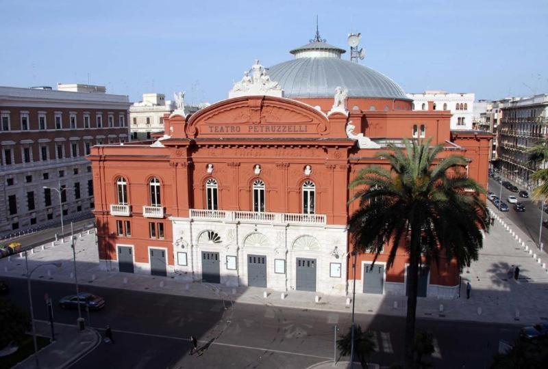 Due Passi Dal Borgo Antico 3 Lägenhet Bari Exteriör bild